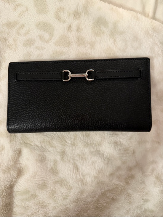 Michael Kors Handbags - Michael Kors Black Pebbled Leather Continental Wallet — New Without Tags